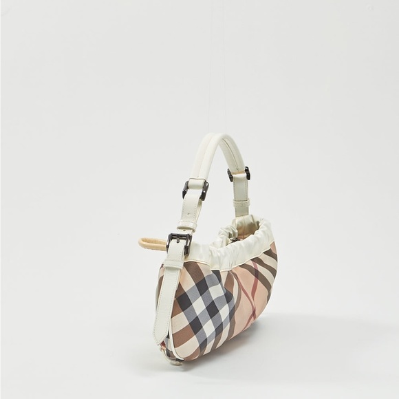 BURBERRY WHITE/ HOUSE CHECK CANVAS SHOULDER BAG - Picture 6 of 9